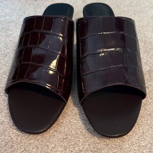 J. Crew Dark Brown Croc-Embossed Sandals